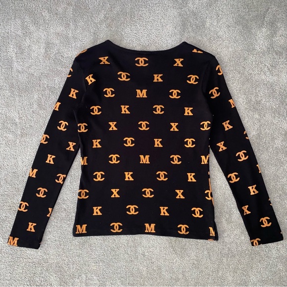 2 S Custo Barcelona Chanel Logo Black Bronze Long Sleeve V Neck Tee Shirt Top - Picture 9 of 12